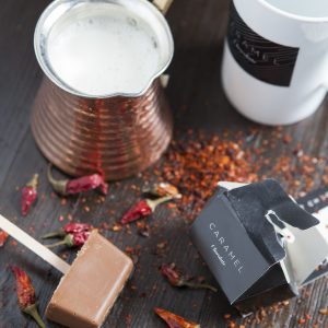 Sıcak Çikolata Kırmızı Biberli