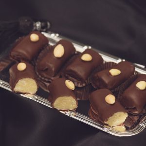 Çikolata Badem Ezmesi