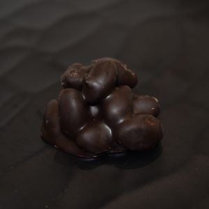 Bademli Bitter Roş Çikolata